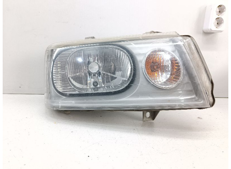 Фара правая к Citroen Jumpy, 2005г.