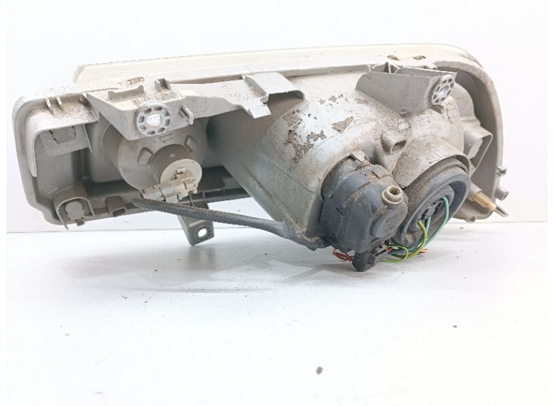 Фара правая к Citroen Jumpy, 2005г.