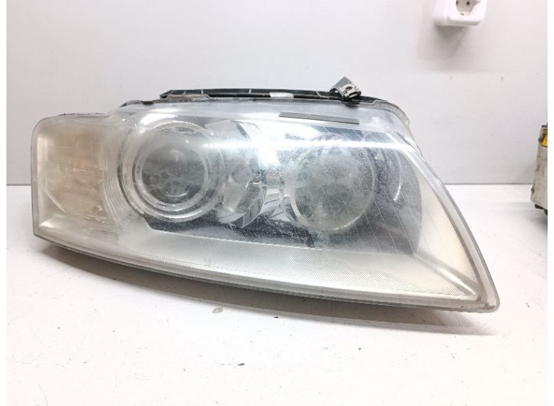 Фара правая к Audi S8