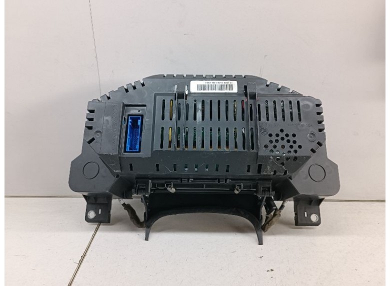 Щиток приборов (приборная панель) к Щиток приборов (приборная панель) к Audi S8 undefined г. S8