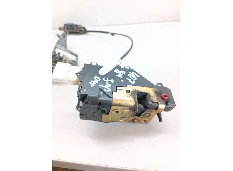 Замок двери задней правой к Peugeot 407