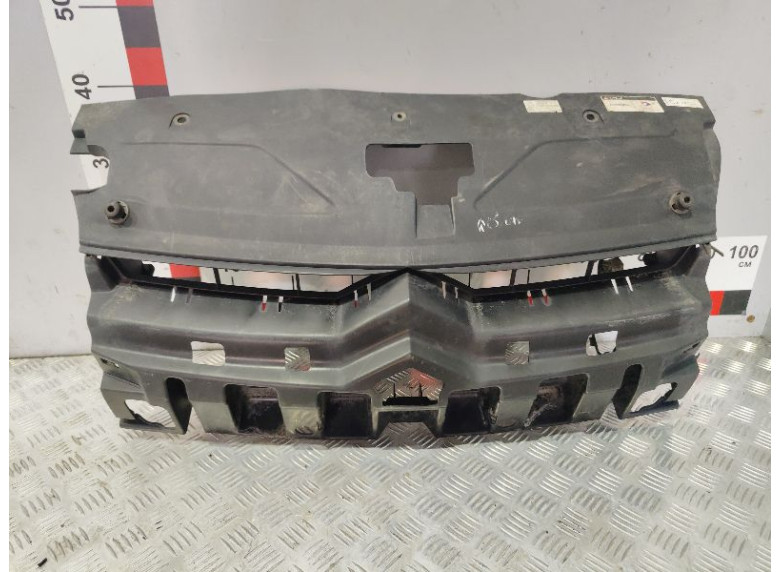 Накладка замка капота к Citroen C5, 2005г.
