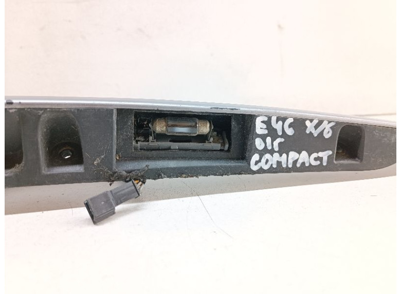 Накладка подсветки номера к BMW 3 E46, 2001г.