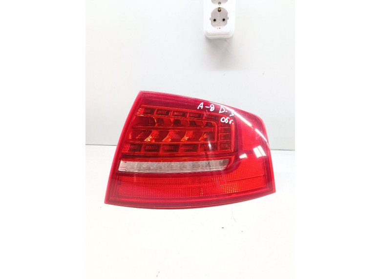 Фонарь задний правый к Audi S8