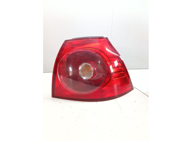 Фонарь задний правый к Volkswagen Golf, 2007г.