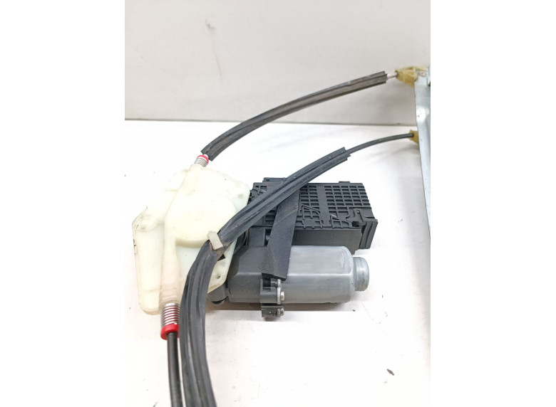 Стеклоподъемник электрический передний правый к Citroen C4 Picasso, 2009г.