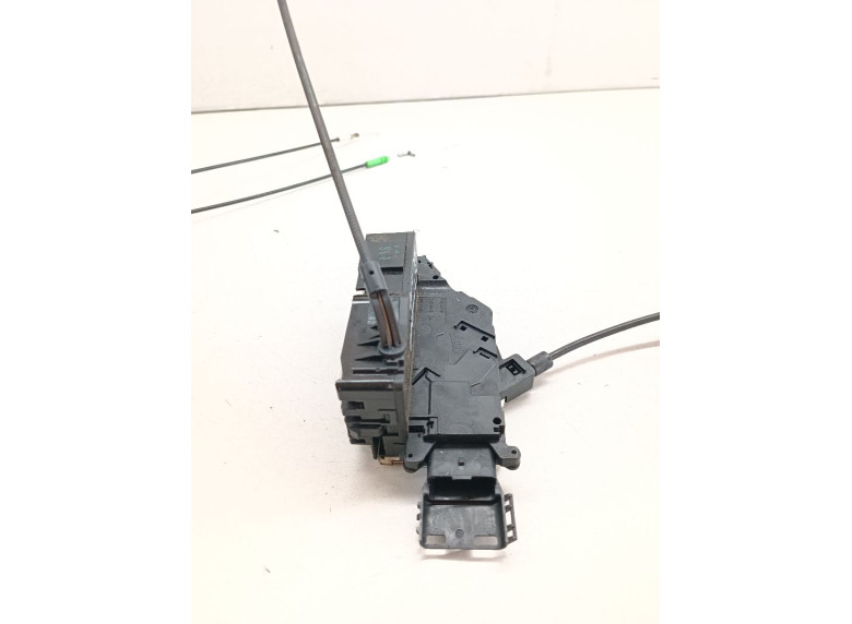 Замок двери передней правой к Citroen C4 Picasso, 2009г.