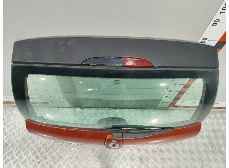 Крышка багажника (дверь 3-5) к Renault Clio, 2005г.