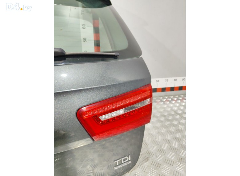 Фонарь крышки багажника правый к Audi A6 undefined г.