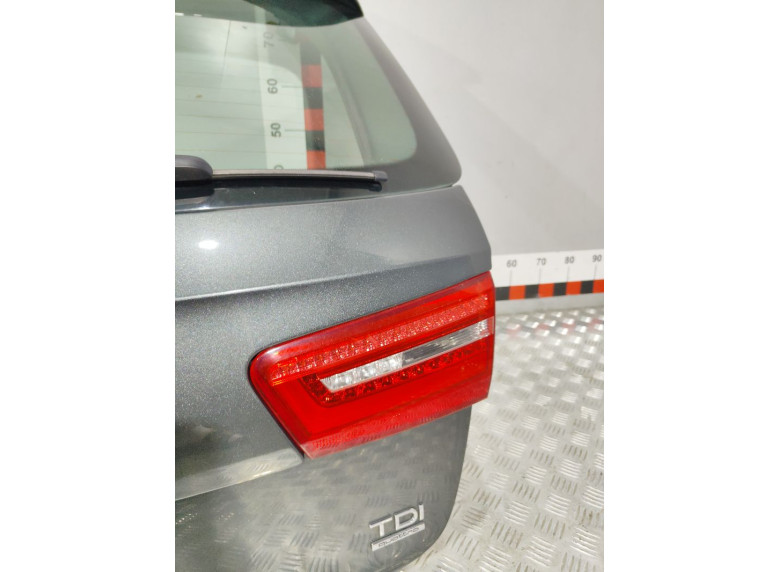 Фонарь крышки багажника правый к Audi A6, 2012г.