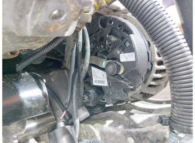 Генератор к Audi A4, 2006г.