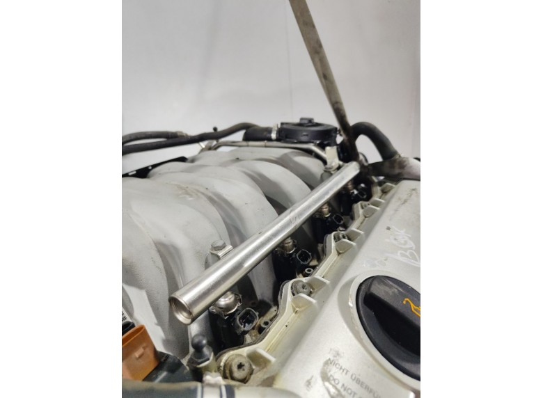 Форсунка к Audi A8