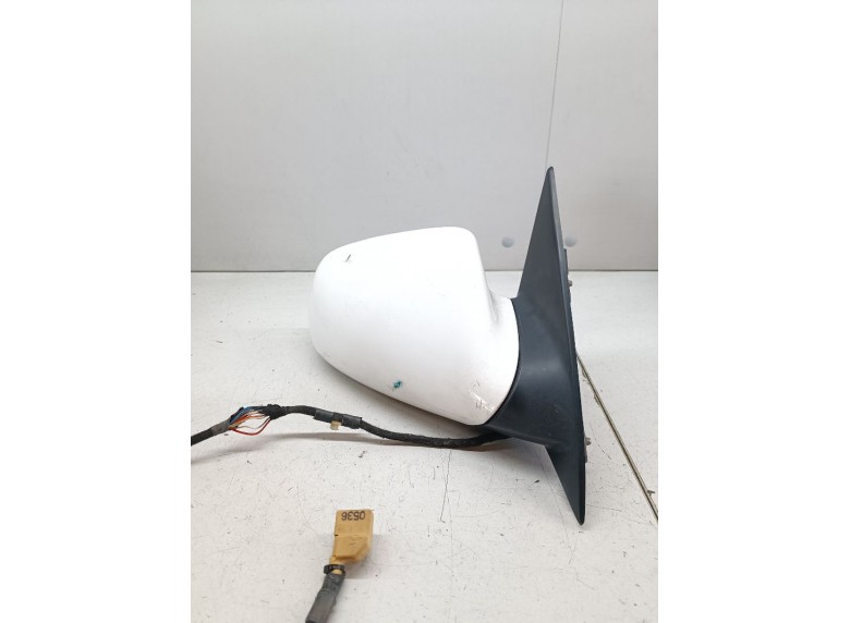 Зеркало наружное правое к Зеркало наружное правое к Audi A8 undefined г. A8