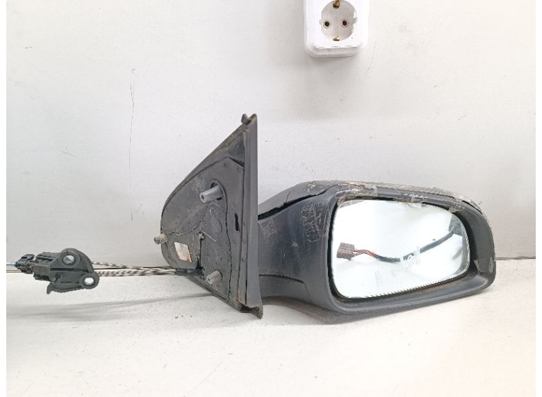 Зеркало наружное правое к Opel Astra, 2007г.