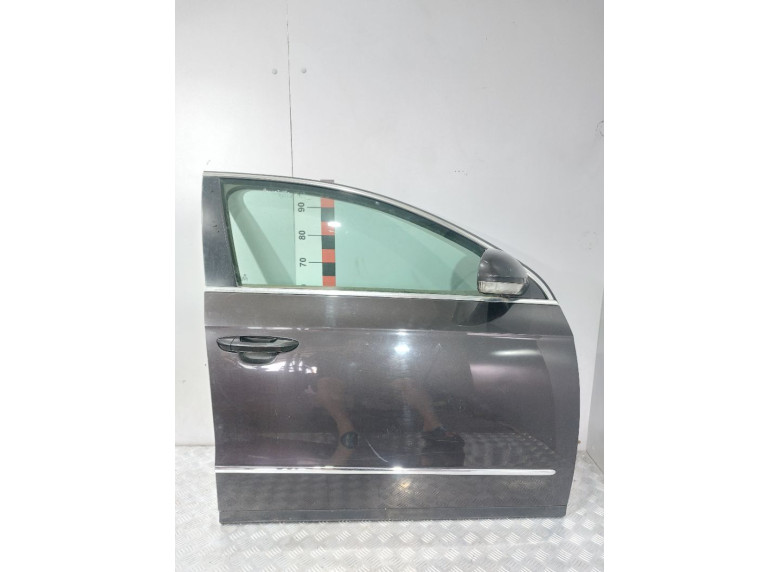 Замок двери передней правой к Volkswagen Passat, 2007г.