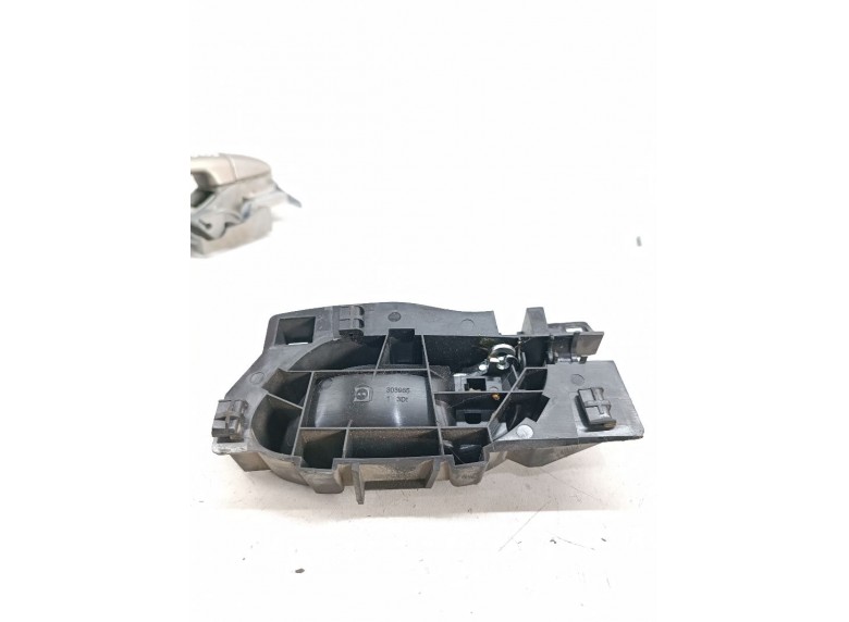 Ручка внутренняя передняя правая к Ручка внутренняя передняя правая к Peugeot 5008 undefined г. 5008