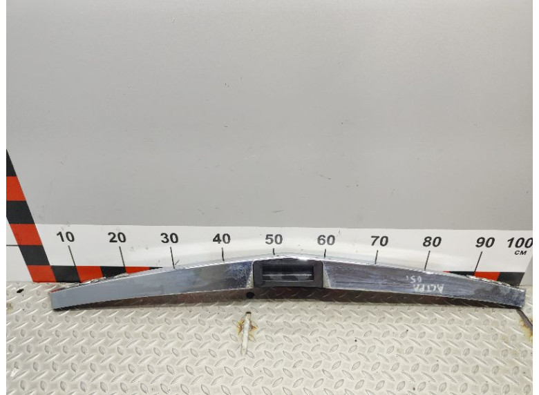 Накладка подсветки номера к Opel Astra, 2005г.