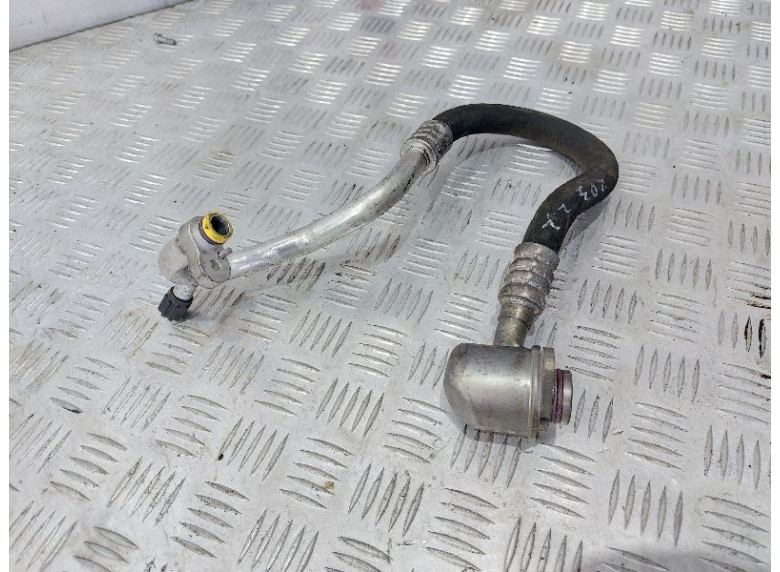 Трубка кондиционера к Mercedes C W203, 2003г.