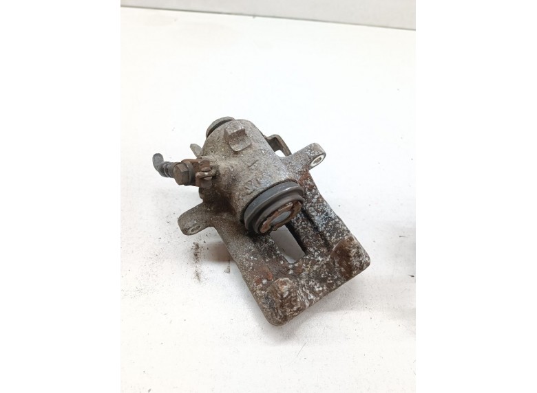 Суппорт задний правый к Суппорт задний правый к Audi A4 undefined г. A4