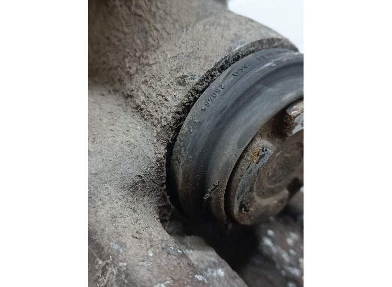 Суппорт задний правый к Volkswagen Passat, 2003г.