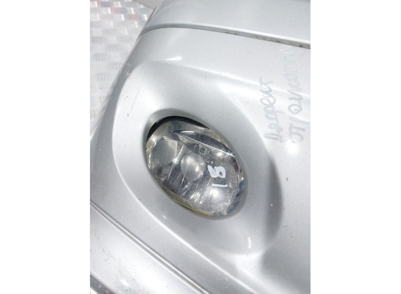 Фара противотуманная правая к Mercedes C W203, 2005г.