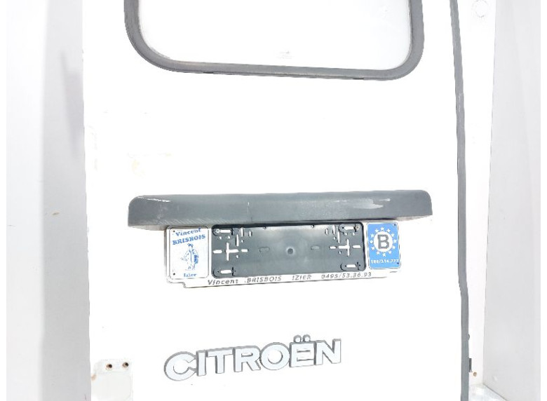 Накладка подсветки номера к Citroen Jumper, 2004г.