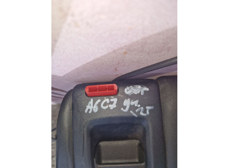 Салон (комплект сидений) к Audi A6, 2012г.