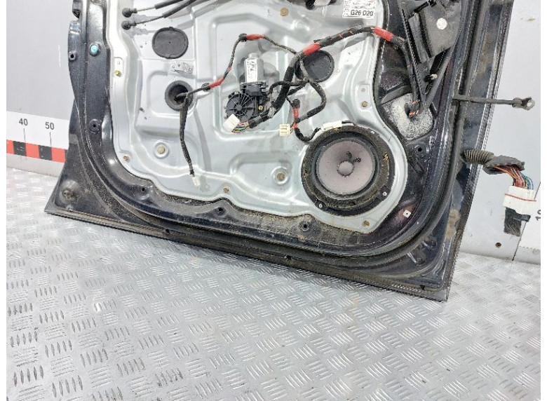 Дверь передняя левая к Hyundai Santa Fe, 2006г.