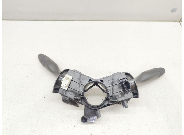 Переключатель подрулевой (стрекоза) к Opel Astra, 2018г.