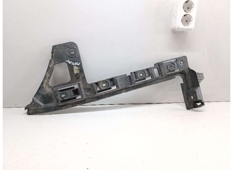 Кронштейн крепления бампера заднего к Volkswagen Passat, 2008г.