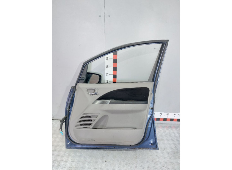 Дверь передняя правая к Mitsubishi Grandis, 2006г.
