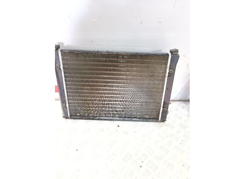 Радиатор (основной) к Volkswagen Passat, 1990г.