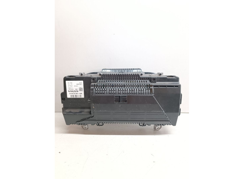 Щиток приборов (приборная панель) к Щиток приборов (приборная панель) к Volvo V90 undefined г. V90