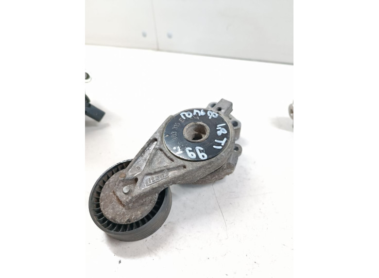 Натяжитель ремня генератора к Volkswagen Golf, 1999г.