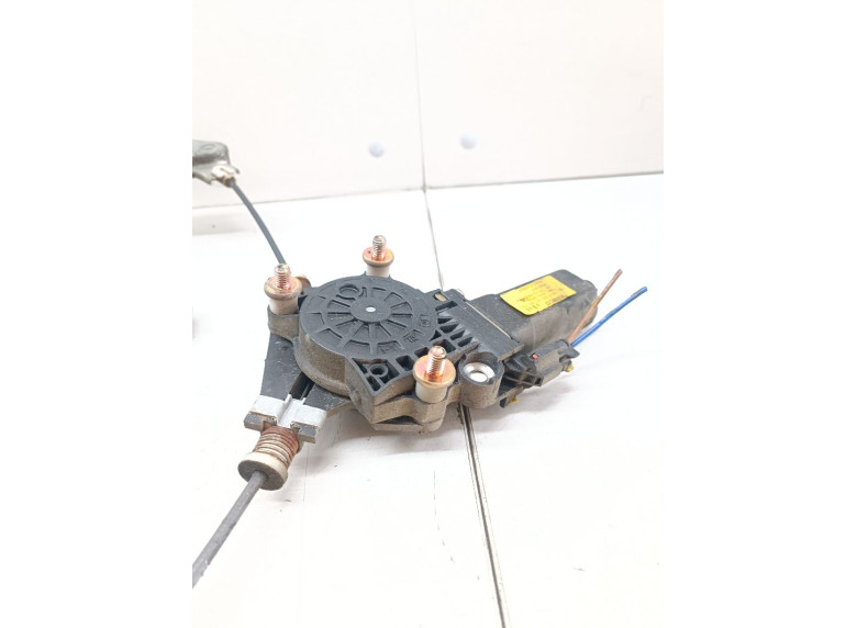 Стеклоподъемник электрический передний правый к Стеклоподъемник электрический передний правый к Hyundai XG undefined г. XG