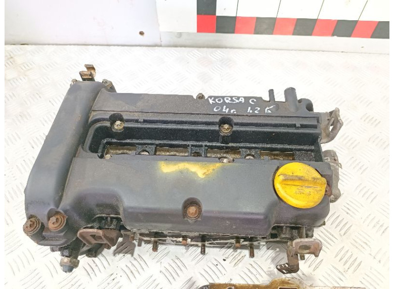 Головка блока цилиндров к Opel Corsa, 2004г.