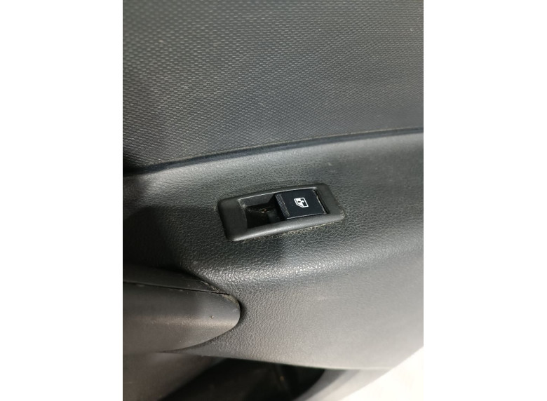 Кнопка стеклоподъемника переднего правого к Lada Granta