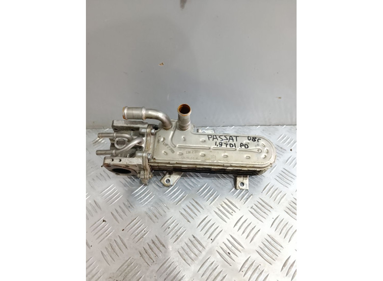 Охладитель отработанных газов к Volkswagen Passat, 2008г.