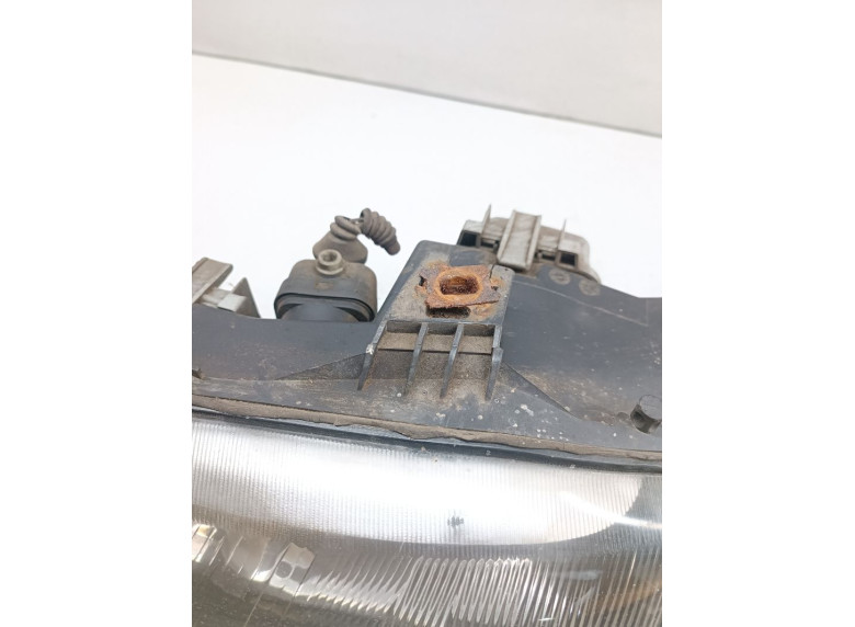 Фара левая к Fiat Bravo, 1999г.