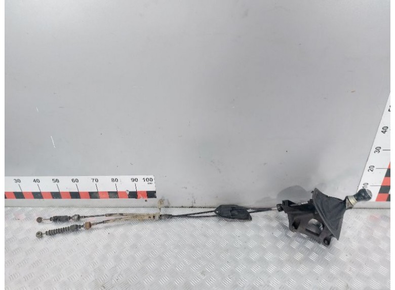 Кулиса к Кулиса к Toyota Auris undefined г. Auris