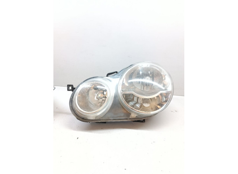 Фара левая к Volkswagen Polo, 2004г.