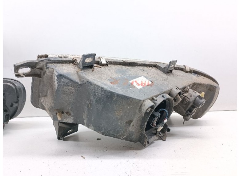 Фара правая к Фара правая к Renault Master undefined г. Master