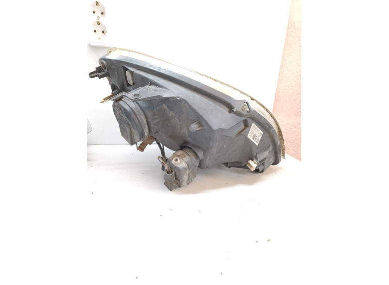 Фара левая к Renault Kangoo, 2005г.