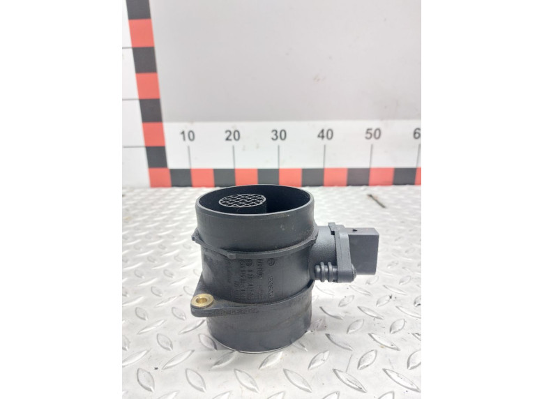 Расходомер воздуха к Mercedes C W203, 2004г.