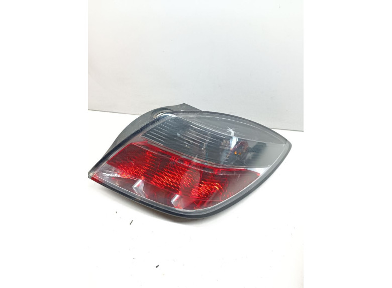 Фонарь задний правый к Opel Astra, 2008г.