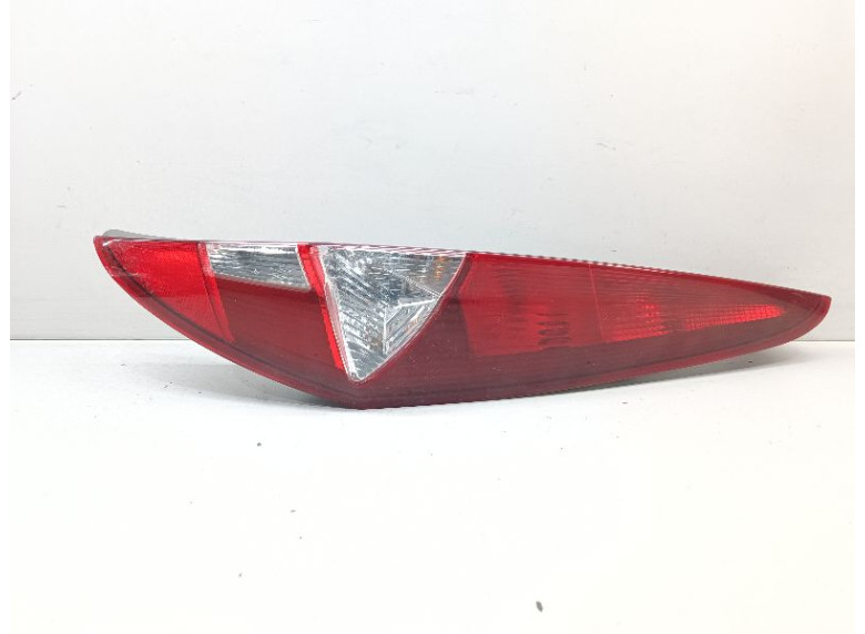 Фонарь задний правый к Fiat Punto, 2000г.