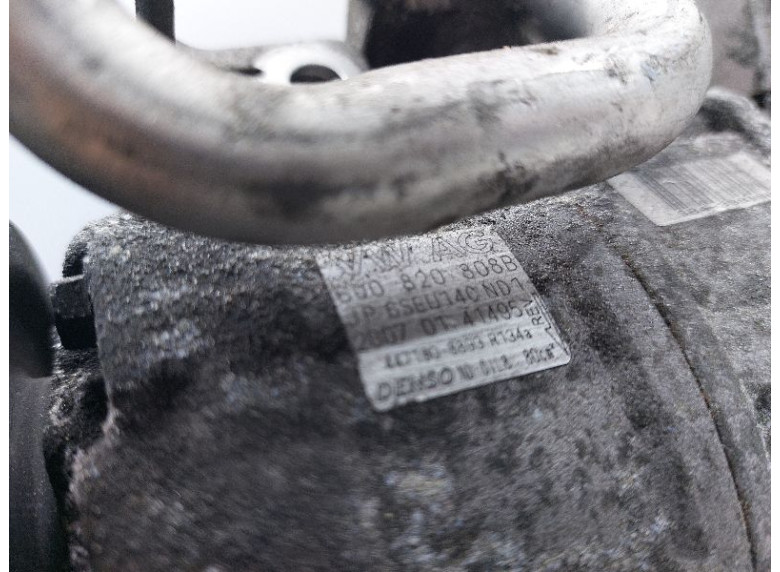 Компрессор кондиционера к Volkswagen Polo, 2004г.