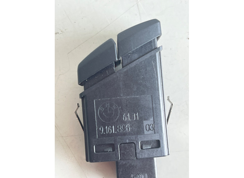 Кнопка аварийной сигнализации к BMW 5 F10/F11/GT F07, 2012г.