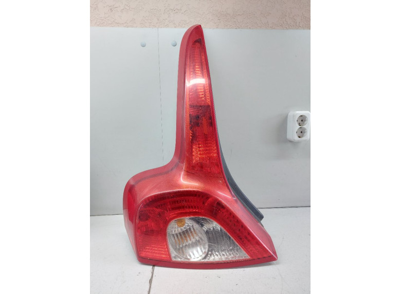 Фонарь задний левый к Volvo C30
