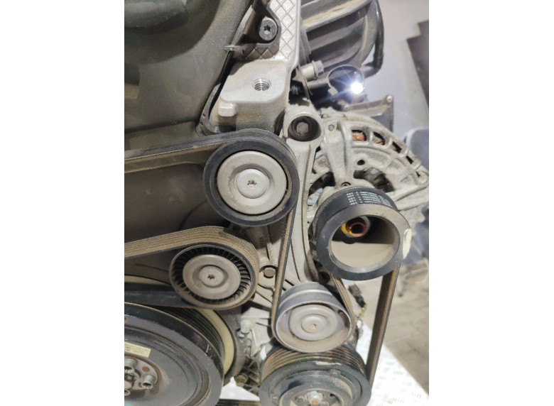 Натяжитель ремня генератора к Volvo V90